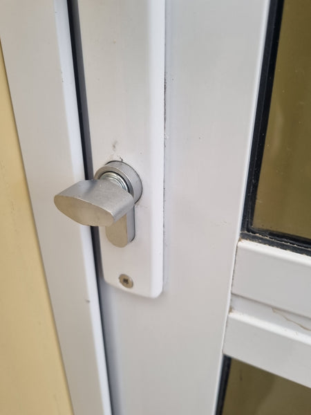 Aluminium & Glass Single Door  890 W x 2000 H  [#5134  SF] Joinery Recycle