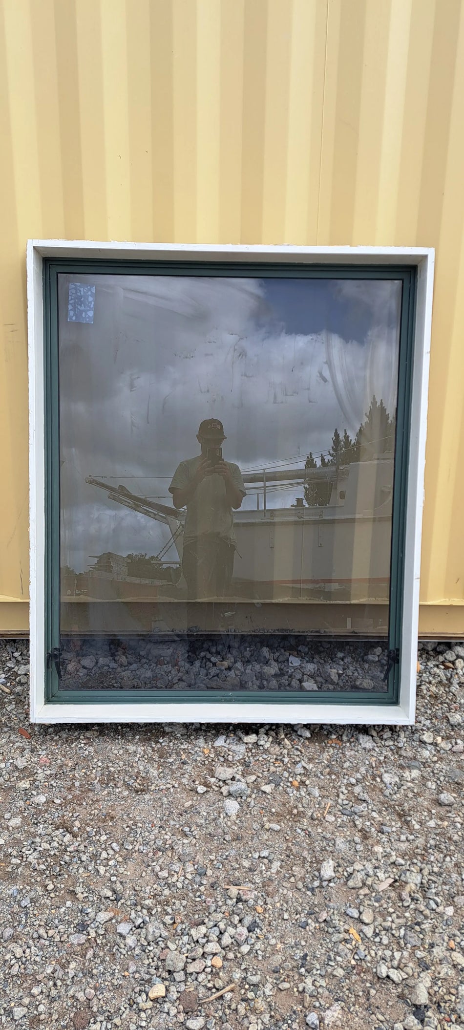 Green Aluminium Window 1200 W x 1450 H [#4067aSF] - Joinery Recycle