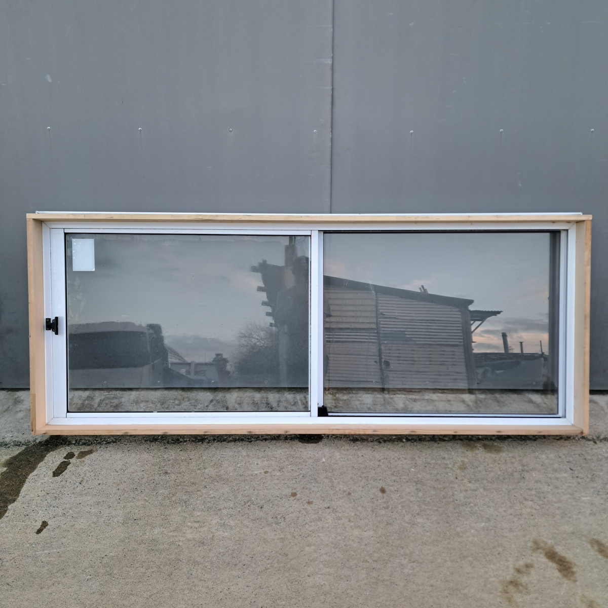 Aluminium Sliding Window White   2000 W  x  790 H  [#4238 SF] Joinery Recycle