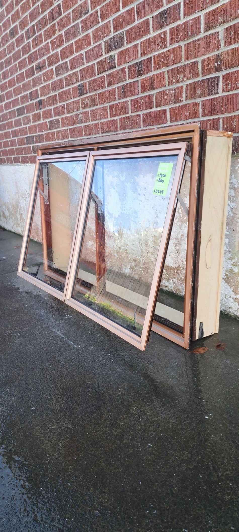 Aluminium Window Bronze 1400 W  x 800 H  [#4243 MA] Joinery Recycle