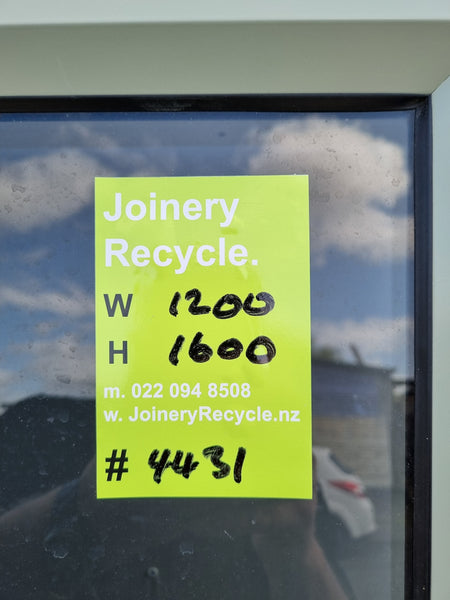 Aluminium Window Green  1200 W  x 1600 H  [#4431 SF] Joinery Recycle