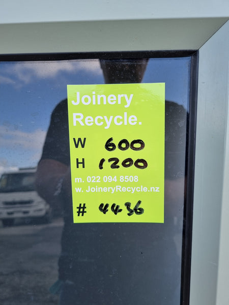 Aluminium Window Green 600 W  x 1200 H  [#4436 SF] Joinery Recycle