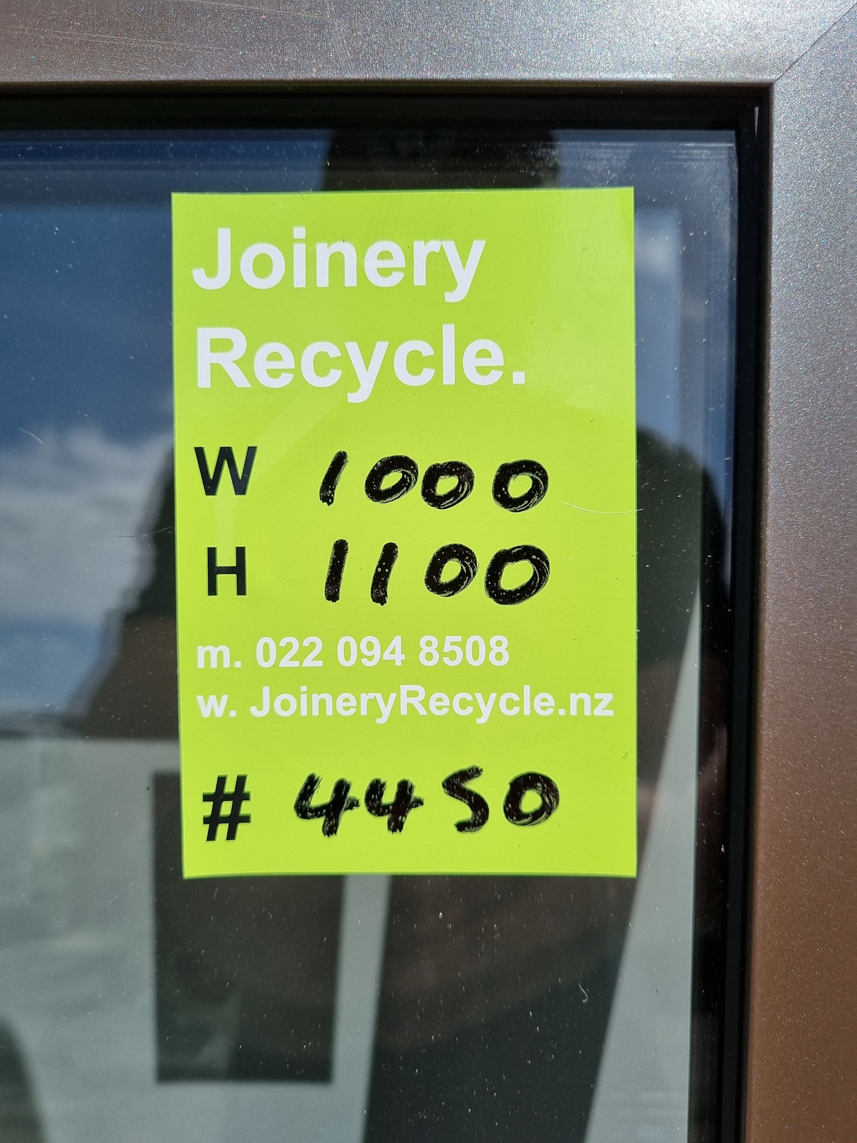 Aluminium Window 1000 W x 1100 H [4450 SF ] Joinery Recycle