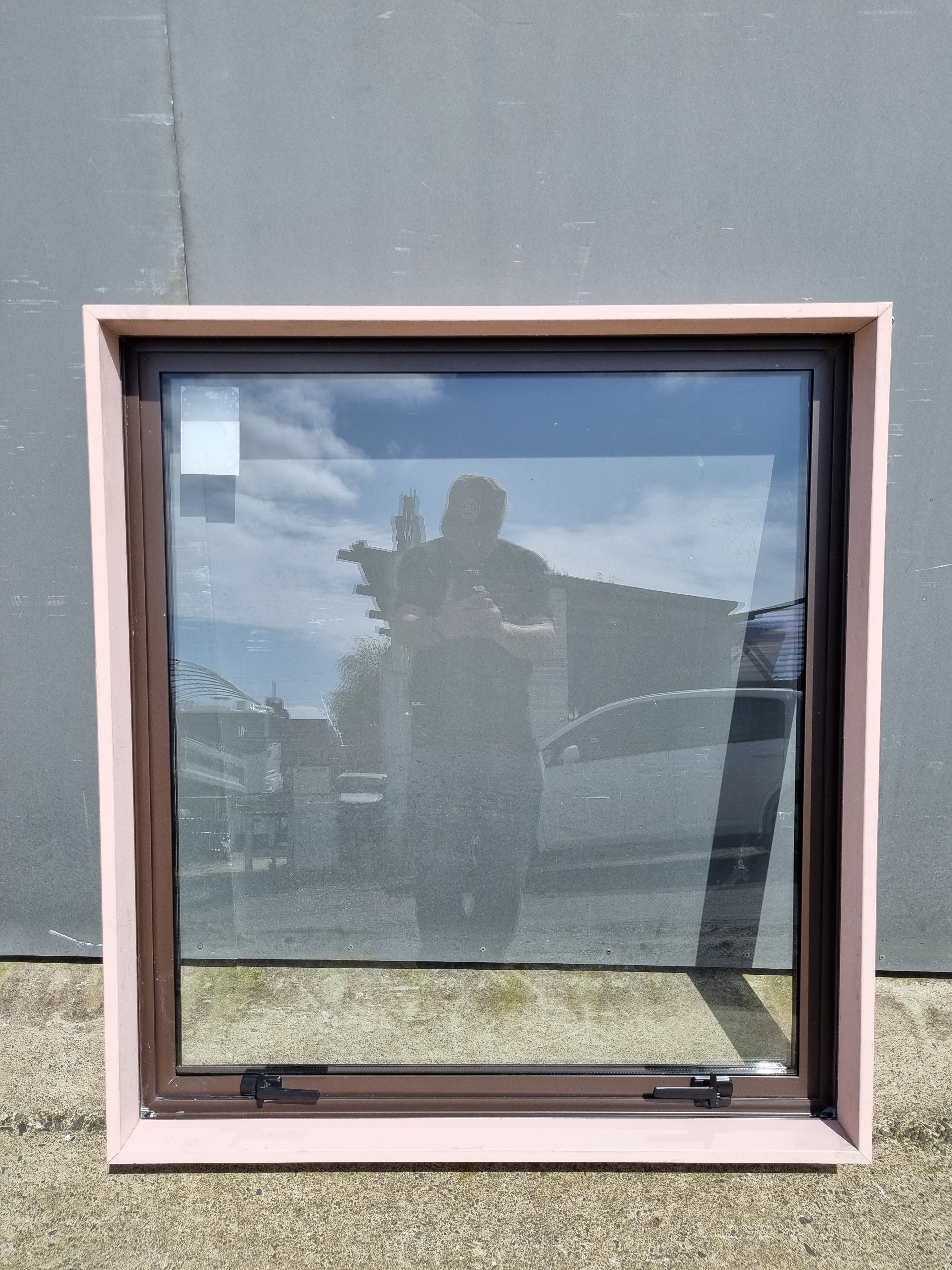 Aluminium Window 1000 W x 1100 H [4450 SF ] Joinery Recycle