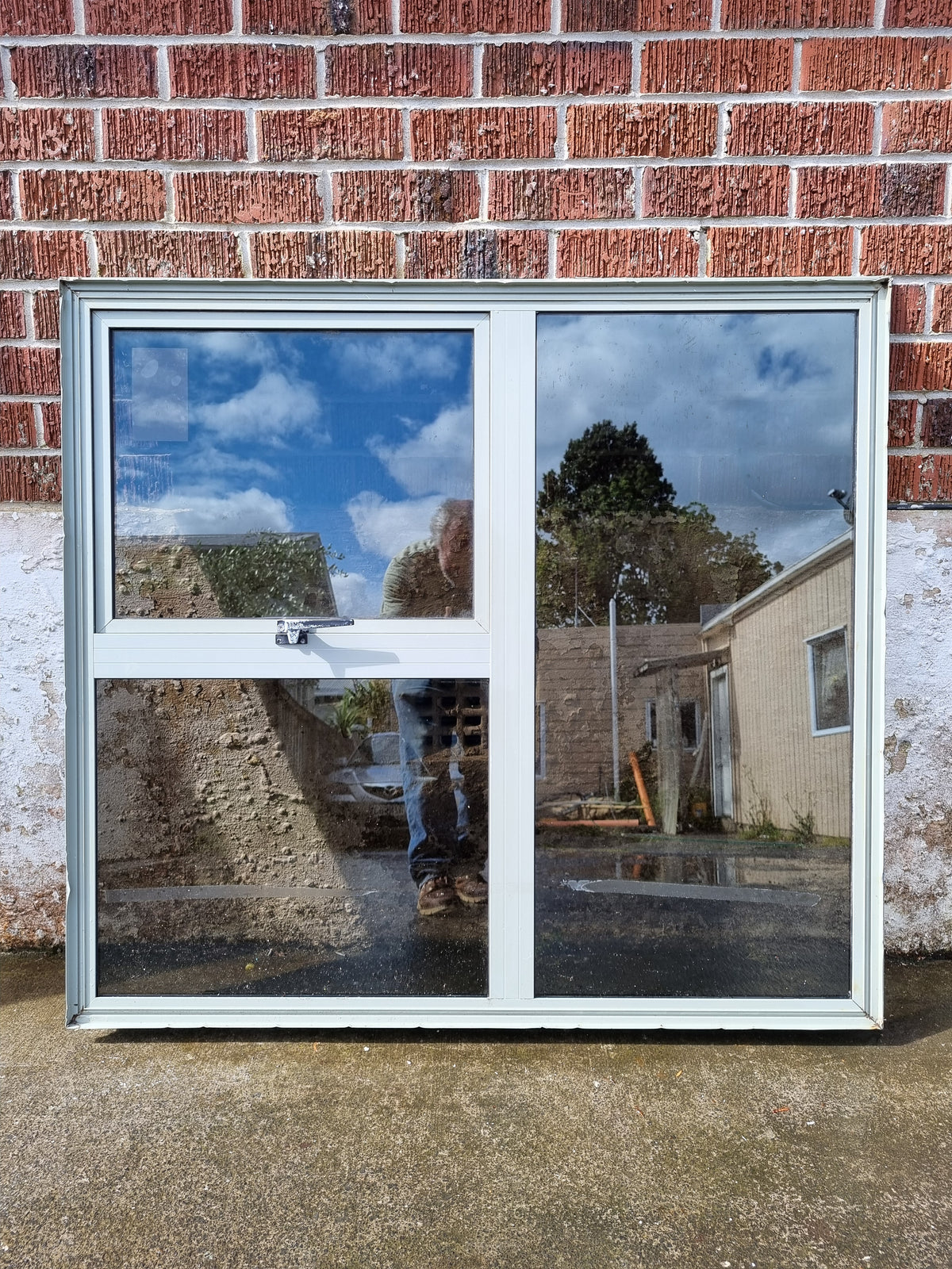 Aluminium Window Green   W  x   H  [# TEMP MA SF] Joinery Recycle