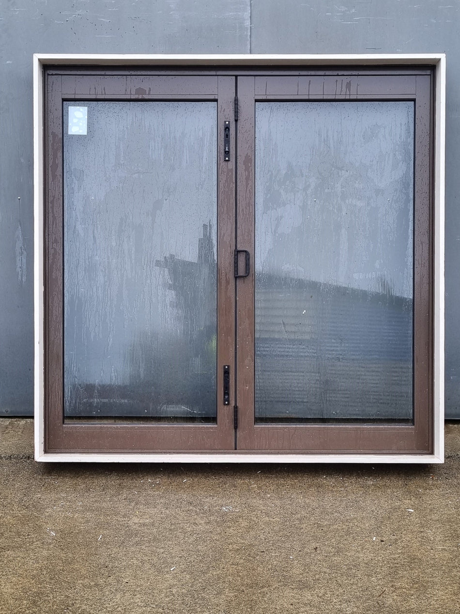 Aluminium BIFOLD Window Brown 1710 W  x 1700 H [#4567 SF] Joinery Recycle