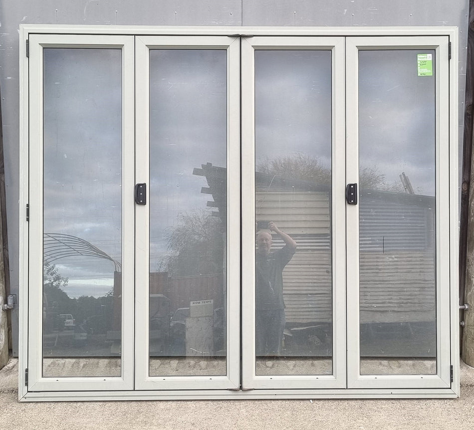 Aluminium Bifold Door  Green 2350 W x 2000 H [#4541 SF] Joinery Recycle