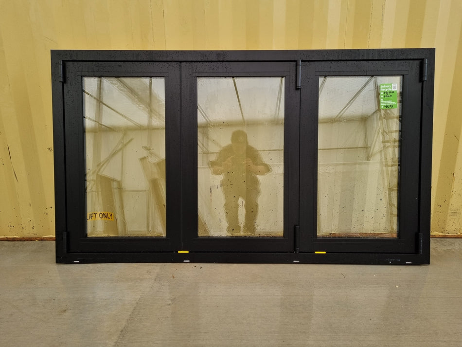 *NEW* Bifold Aluminium Window Black  1800 W  x 1000 H [#4691] Joinery Recycle