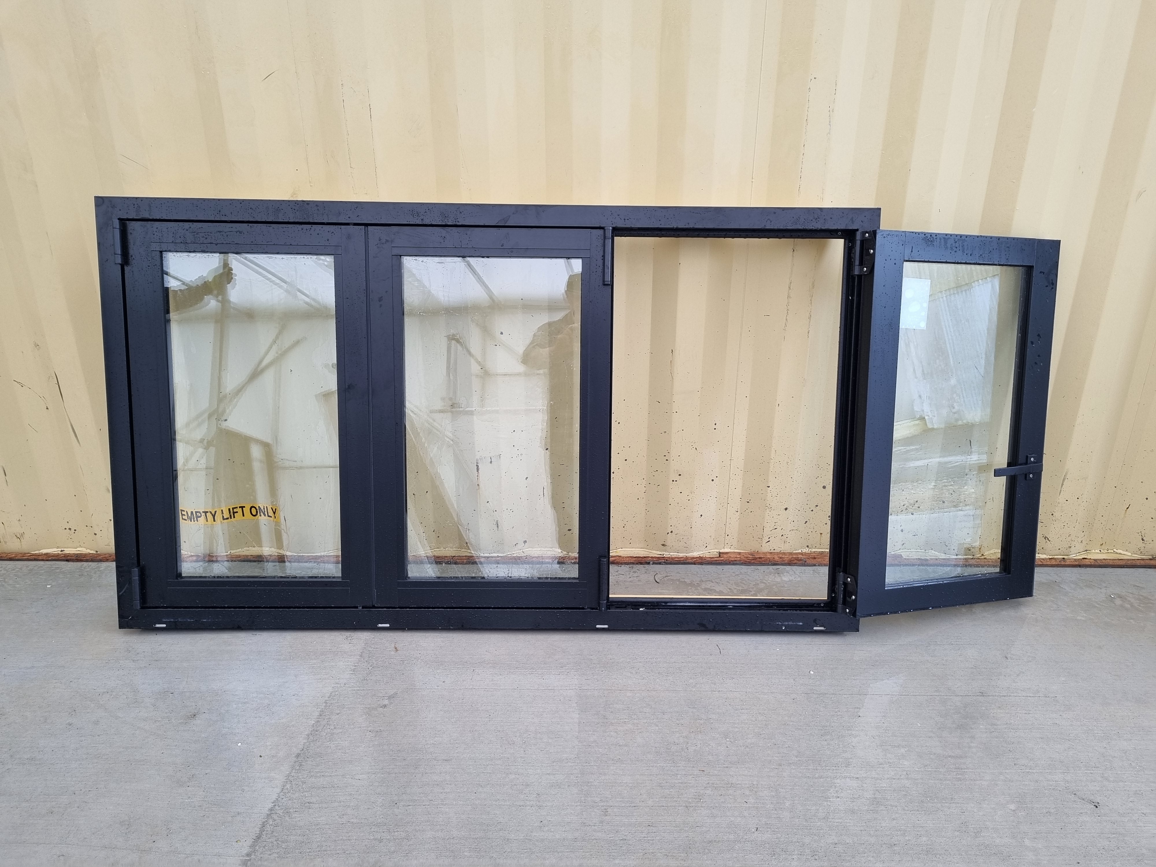 *NEW* Bifold Aluminium Window Black  1800 W  x 1000 H [#4691] Joinery Recycle
