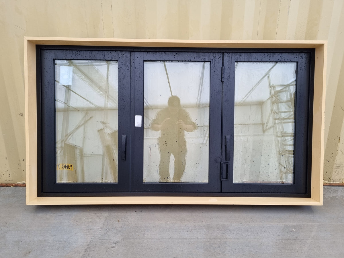 *NEW* Bifold Aluminium Window Black  1800 W  x 1000 H [#4691] Joinery Recycle