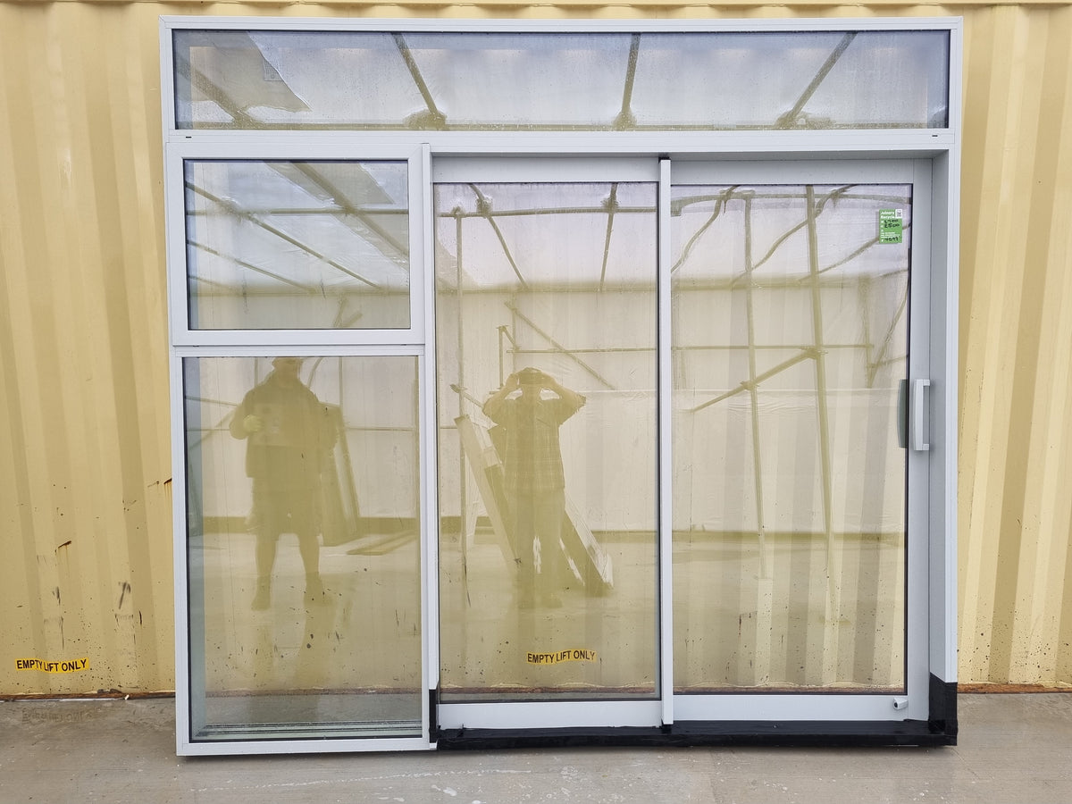 DG STACKER RANCH SLIDER Grey 2700  W x  2500 H [#4693 SF] Joinery Recycle