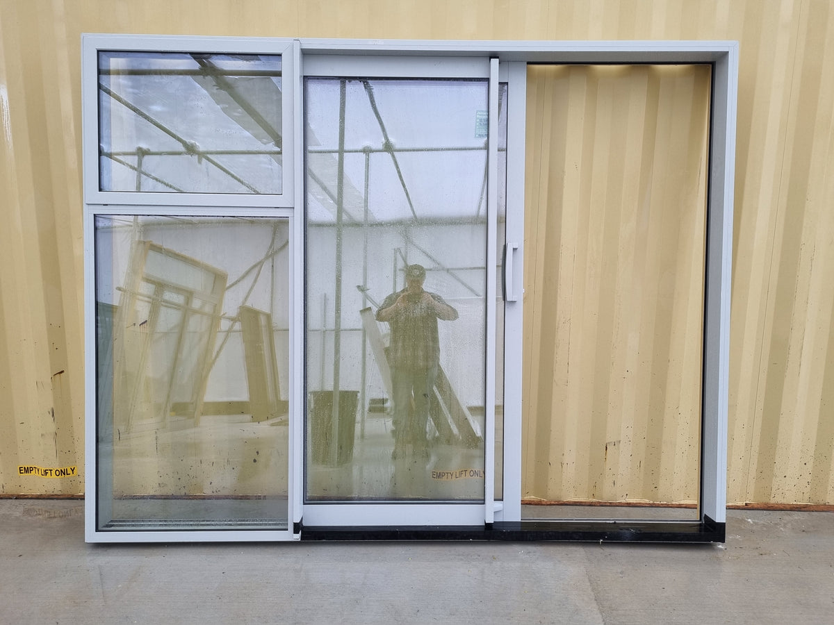 DG STACKER RANCH SLIDER Grey 2700  W x  2100 H [#4694 SF] Joinery Recycle
