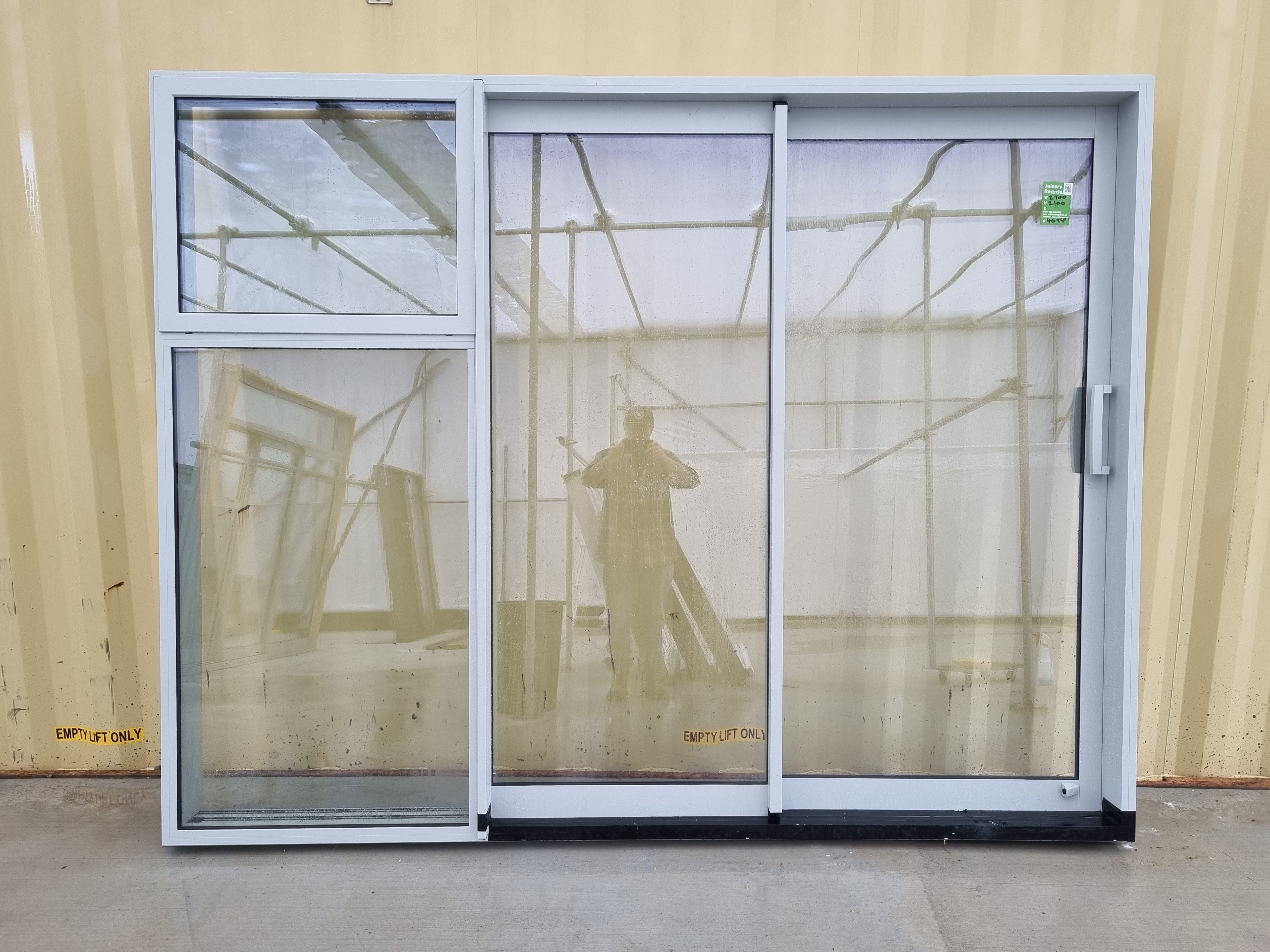 DG STACKER RANCH SLIDER Grey 2700  W x  2100 H [#4694 SF] Joinery Recycle