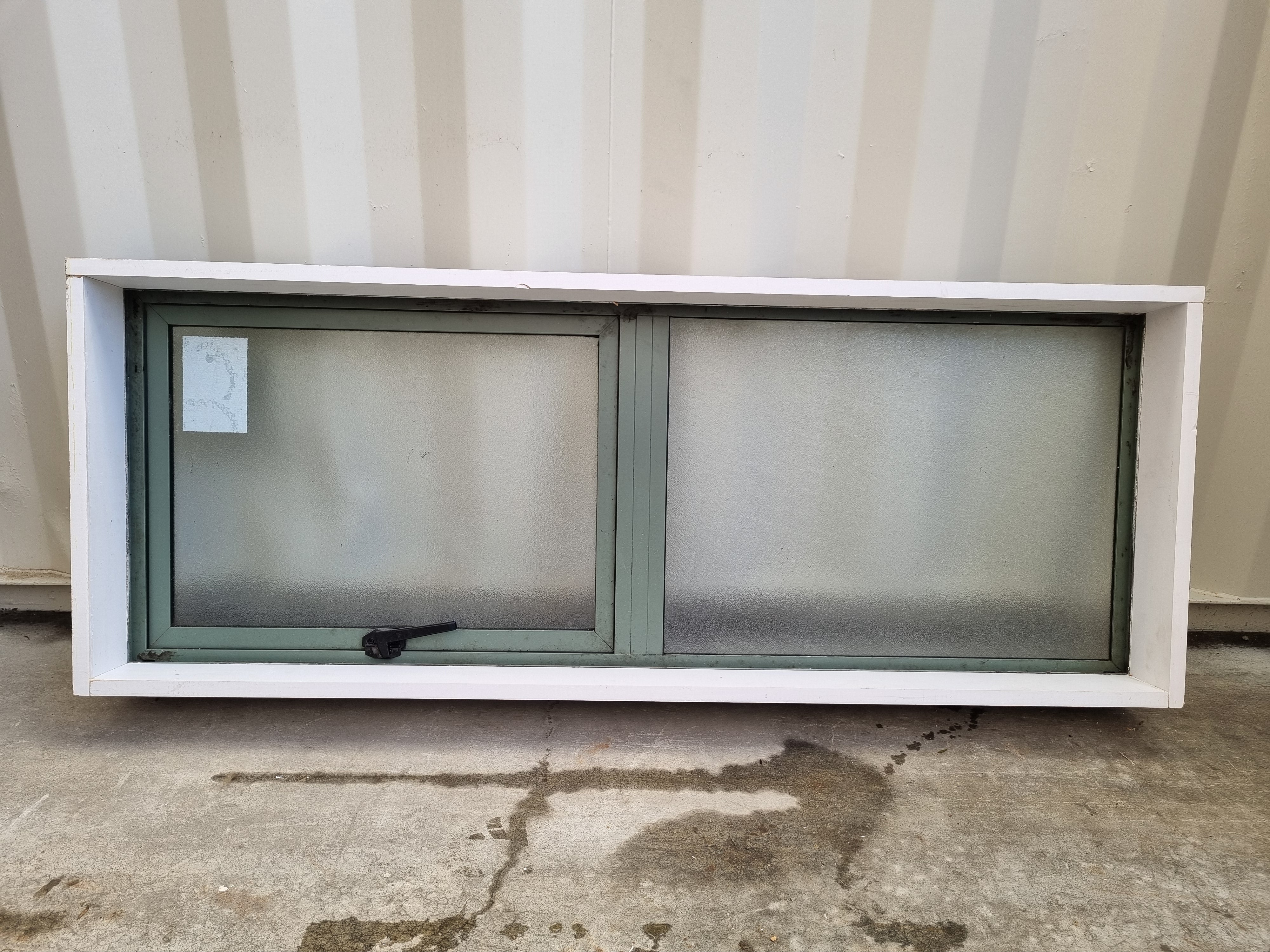 Aluminium BATHROOM Window   1300 W  x 500 H  [#4701] Joinery Recycle