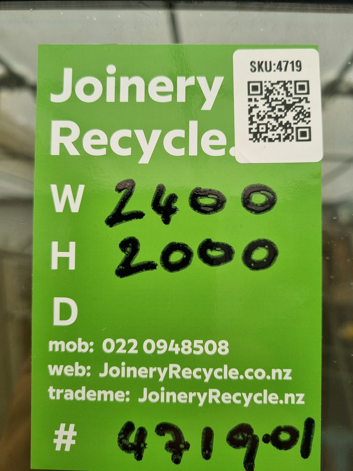 RANCH SLIDER white 2400  W x 2000 H [# 4719 SF] Joinery Recycle