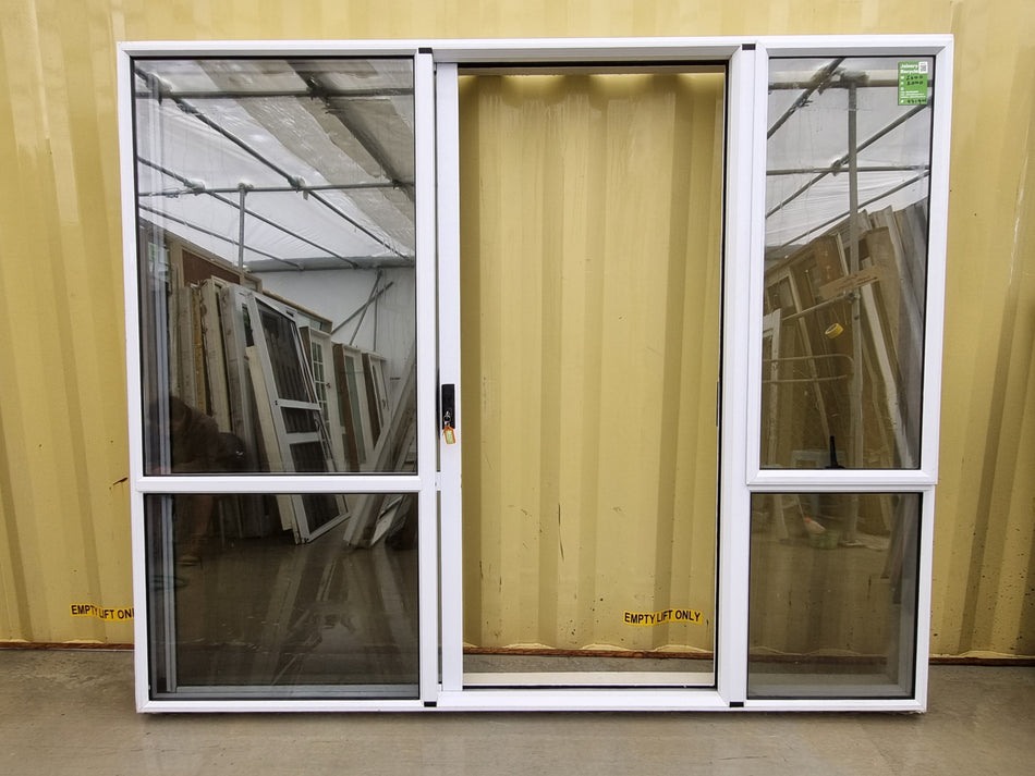 RANCH SLIDER white 2400  W x 2000 H [# 4719 SF] Joinery Recycle