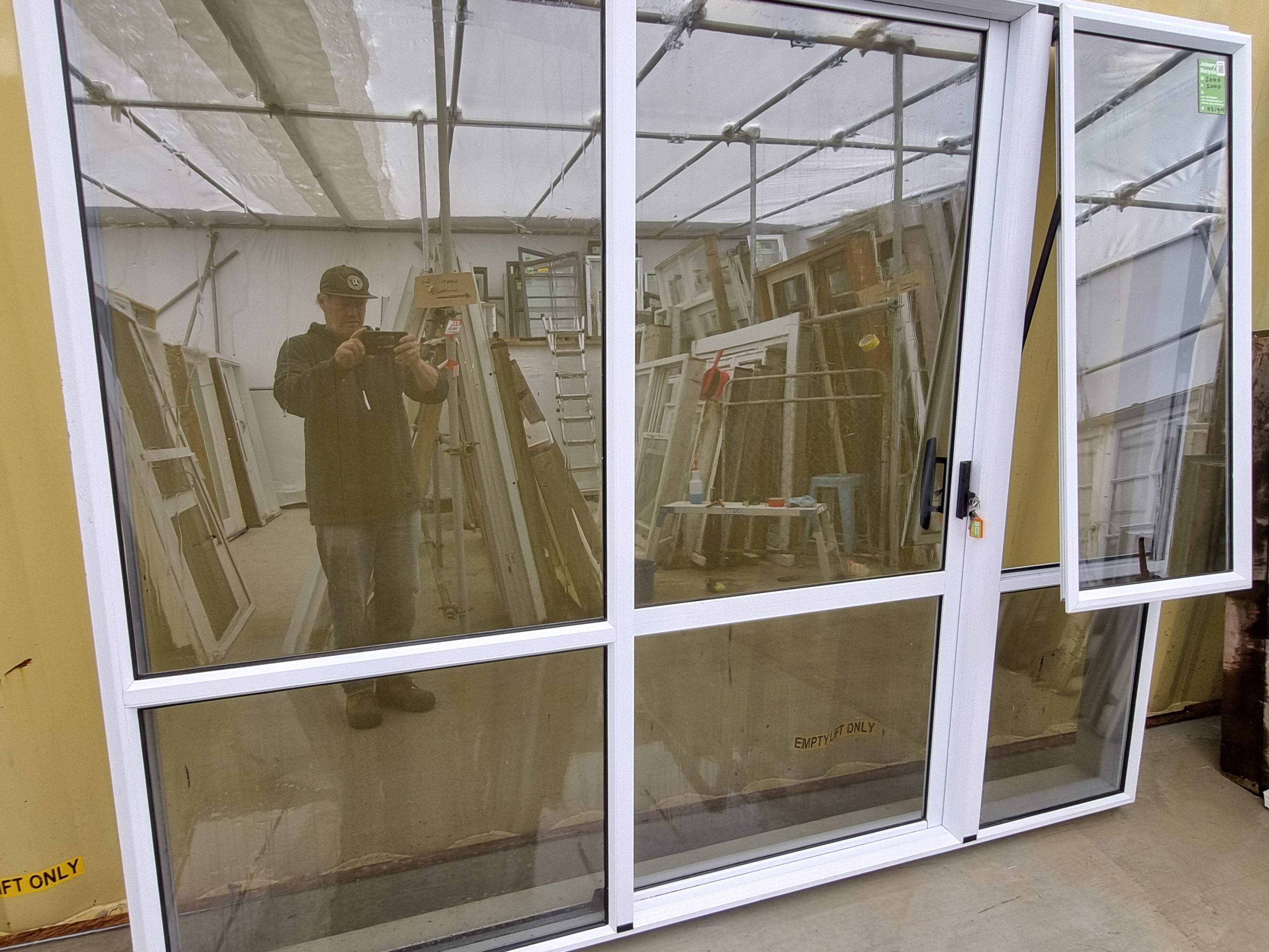 RANCH SLIDER white 2400  W x 2000 H [# 4719 SF] Joinery Recycle