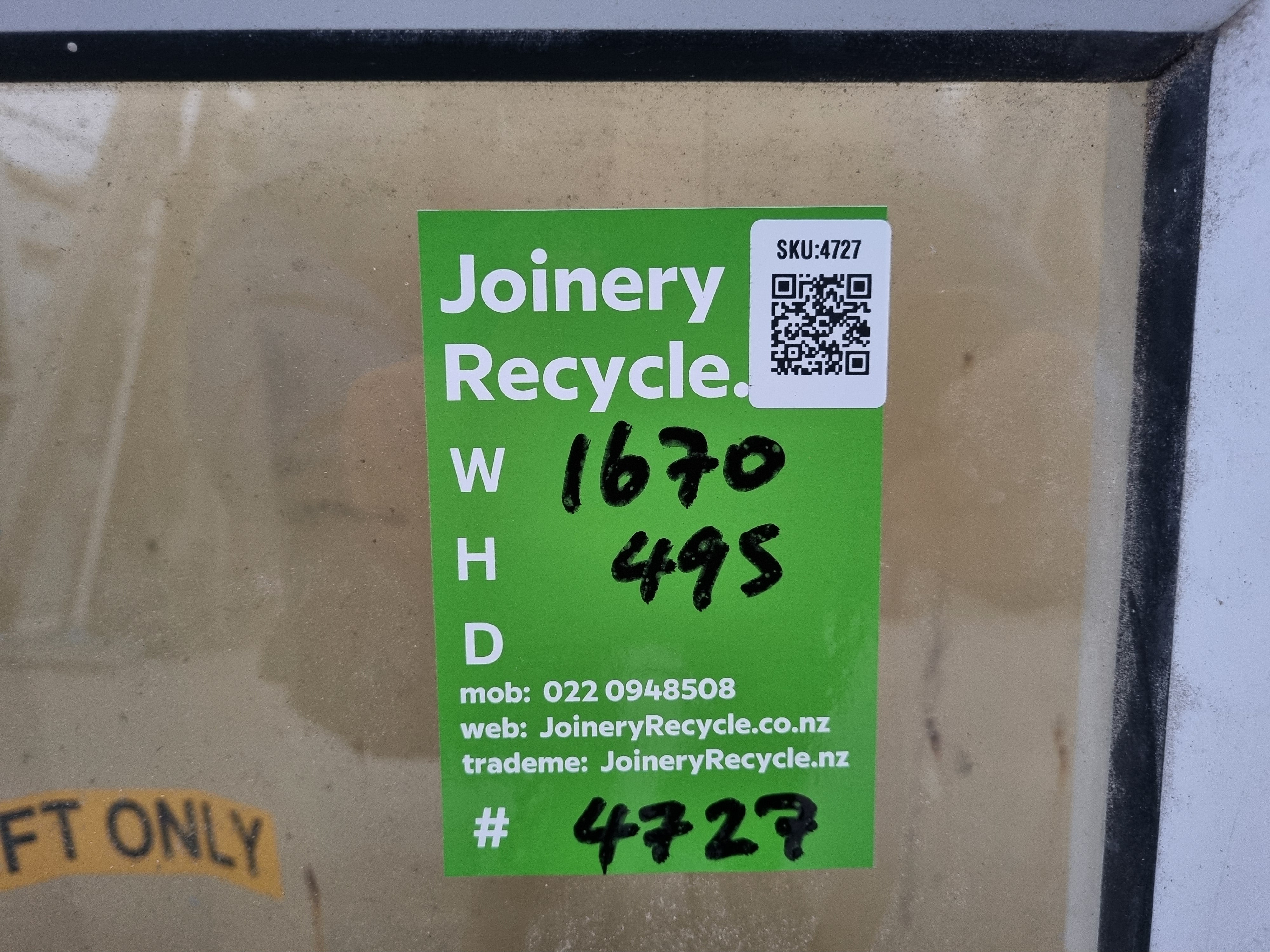 Aluminium Window White   1670 W  x  495 H  [# 4727] Joinery Recycle