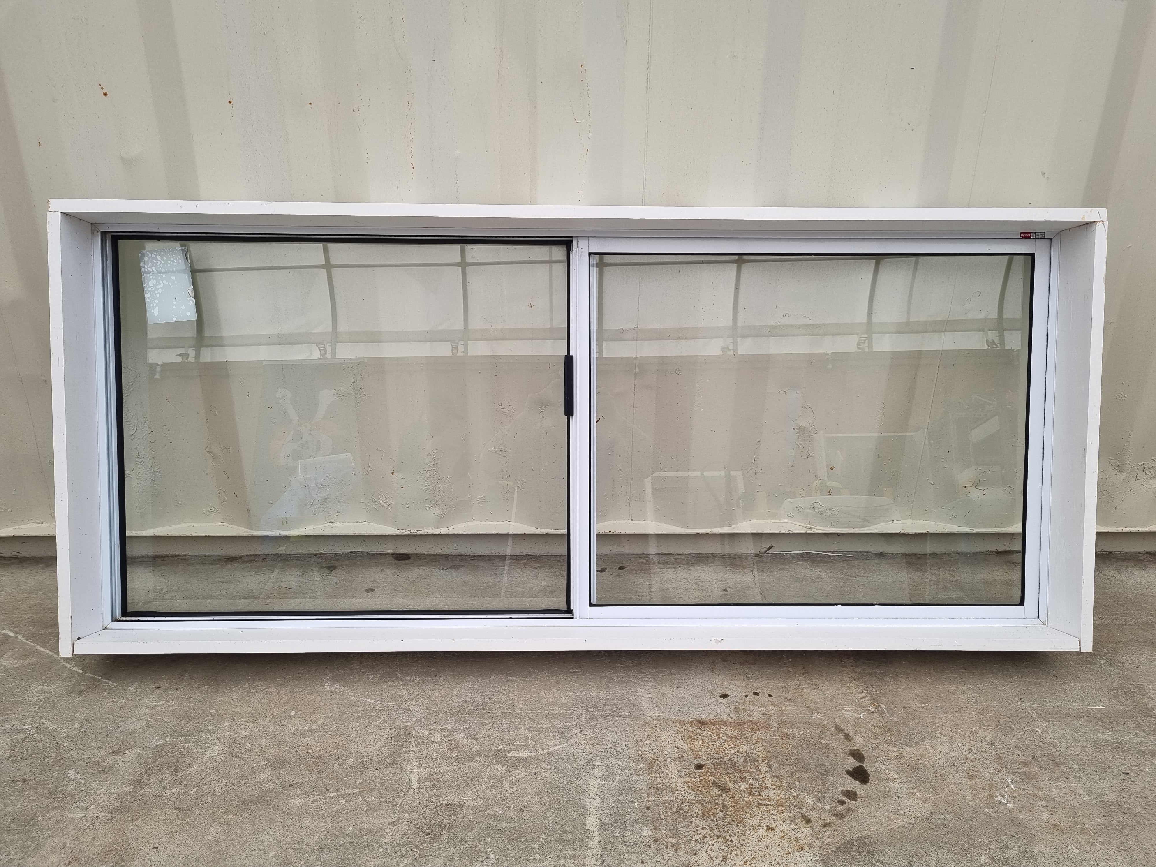 Sliding Aluminium Window White   1600 W  x  700 H  [#4648] Joinery Recycle