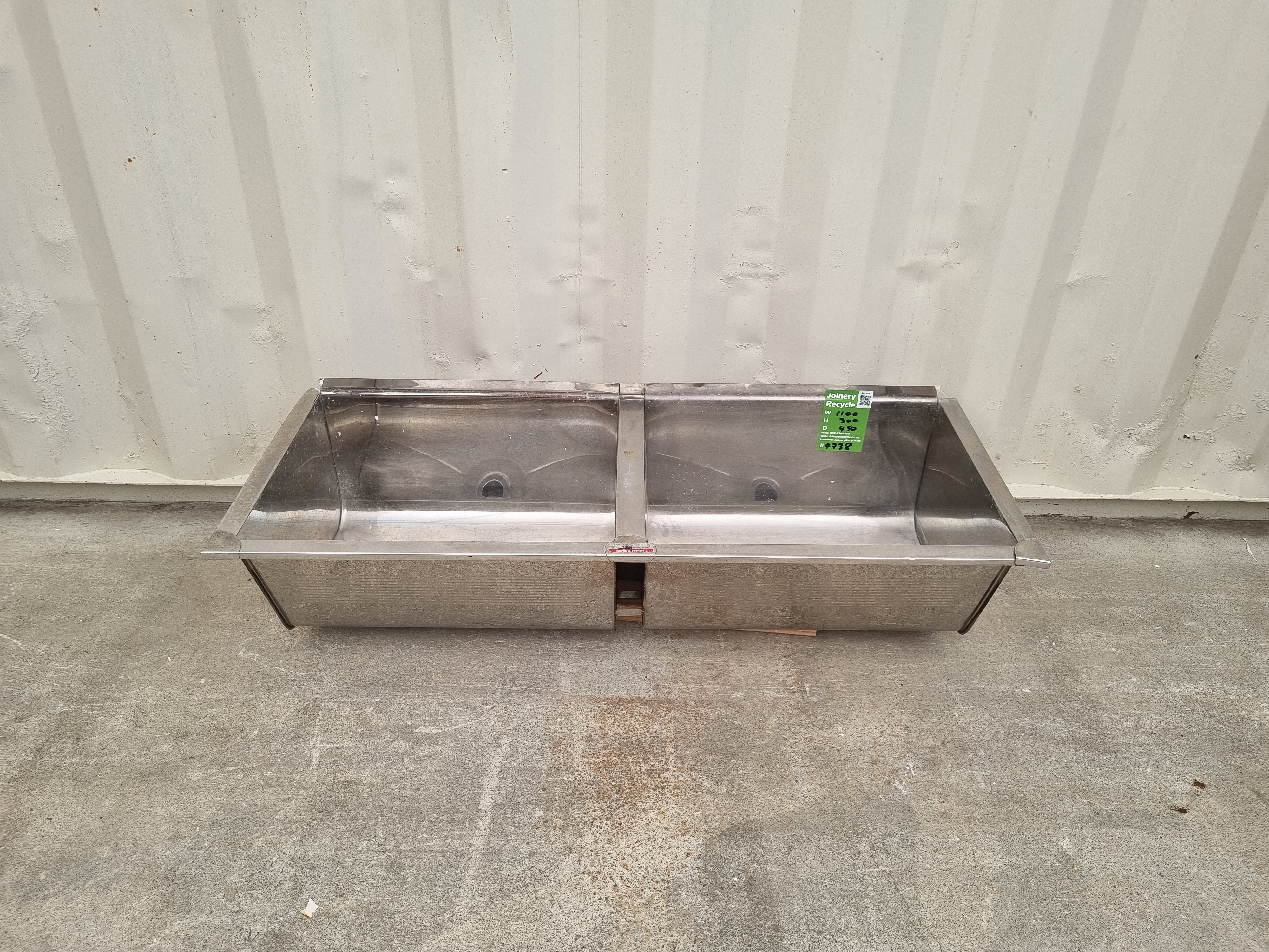 Double Sink 1100 W  x 300 H [#4738  SF] Joinery Recycle
