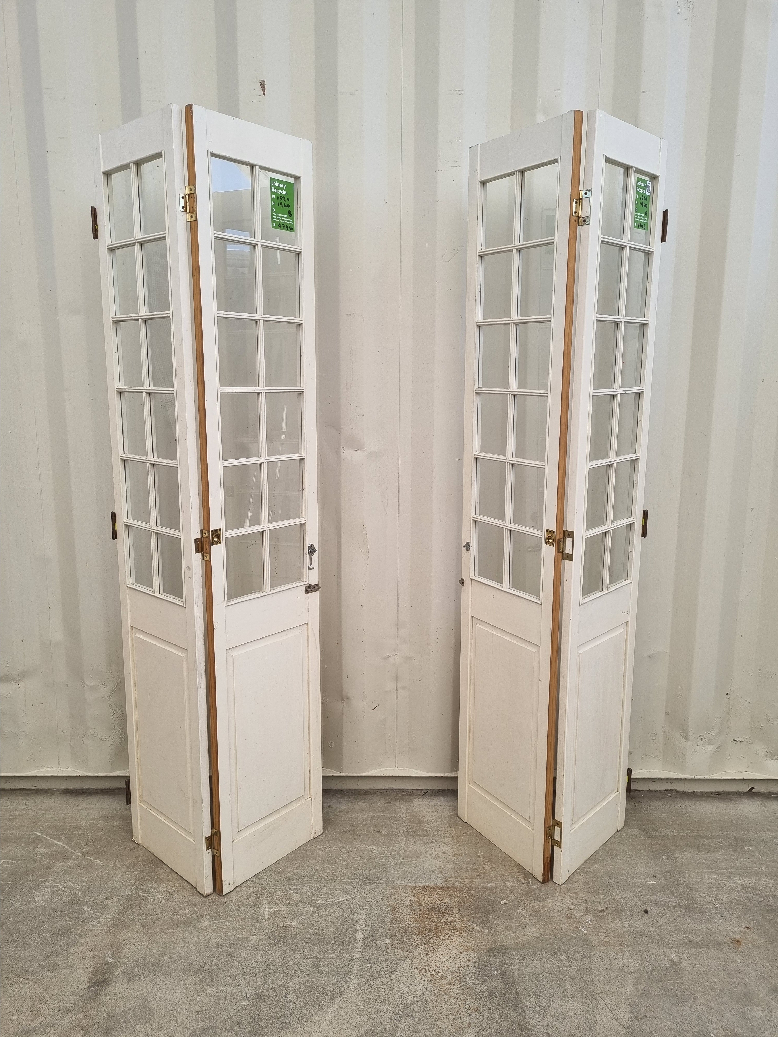 Internal Wooden Bifold Door  1520 W x 1960 H [#4746 SF] Joinery Recycle