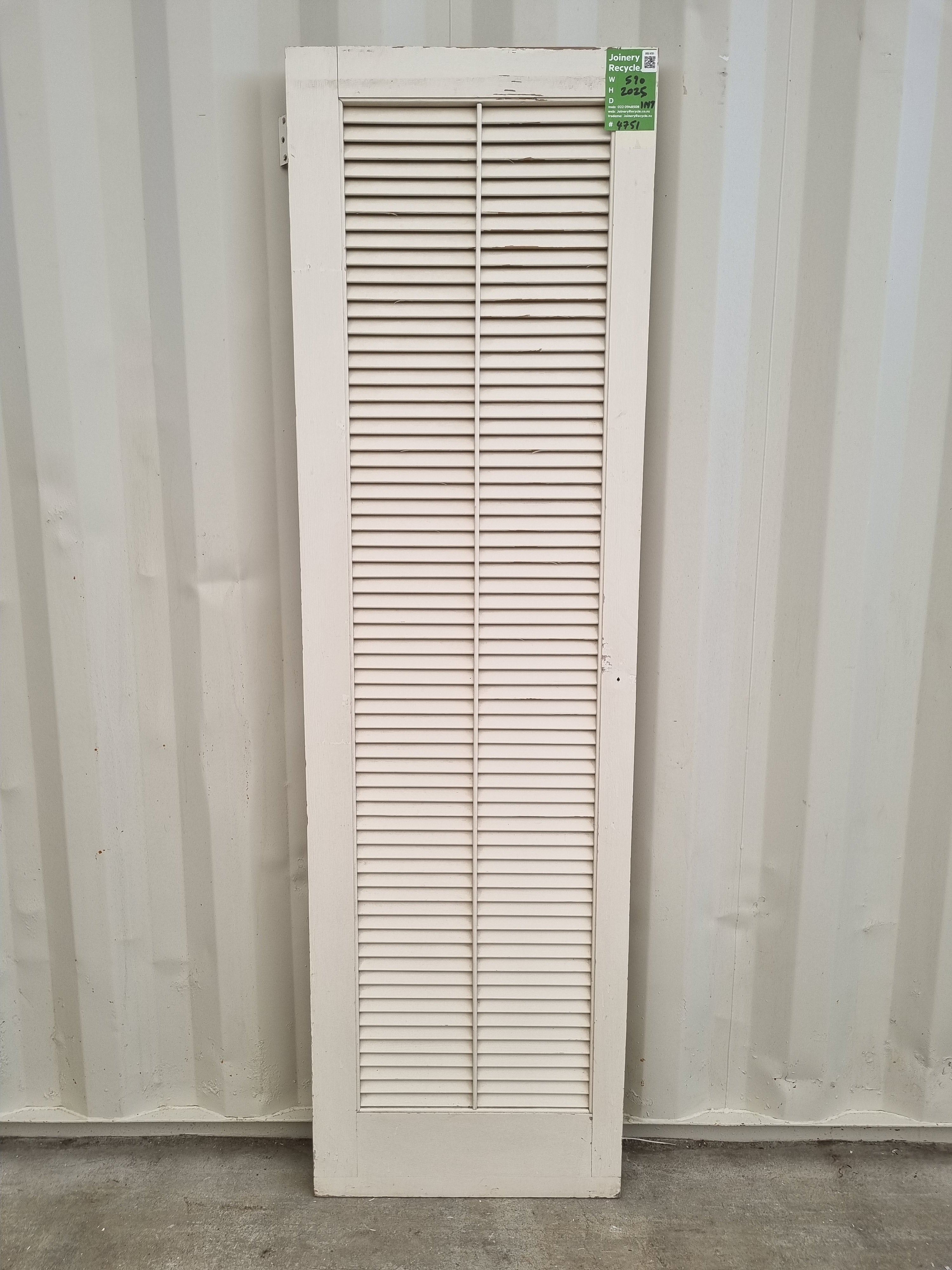 Internal Wooden Shutter   590 W x  2025 H  [#4751 SF] Joinery Recycle