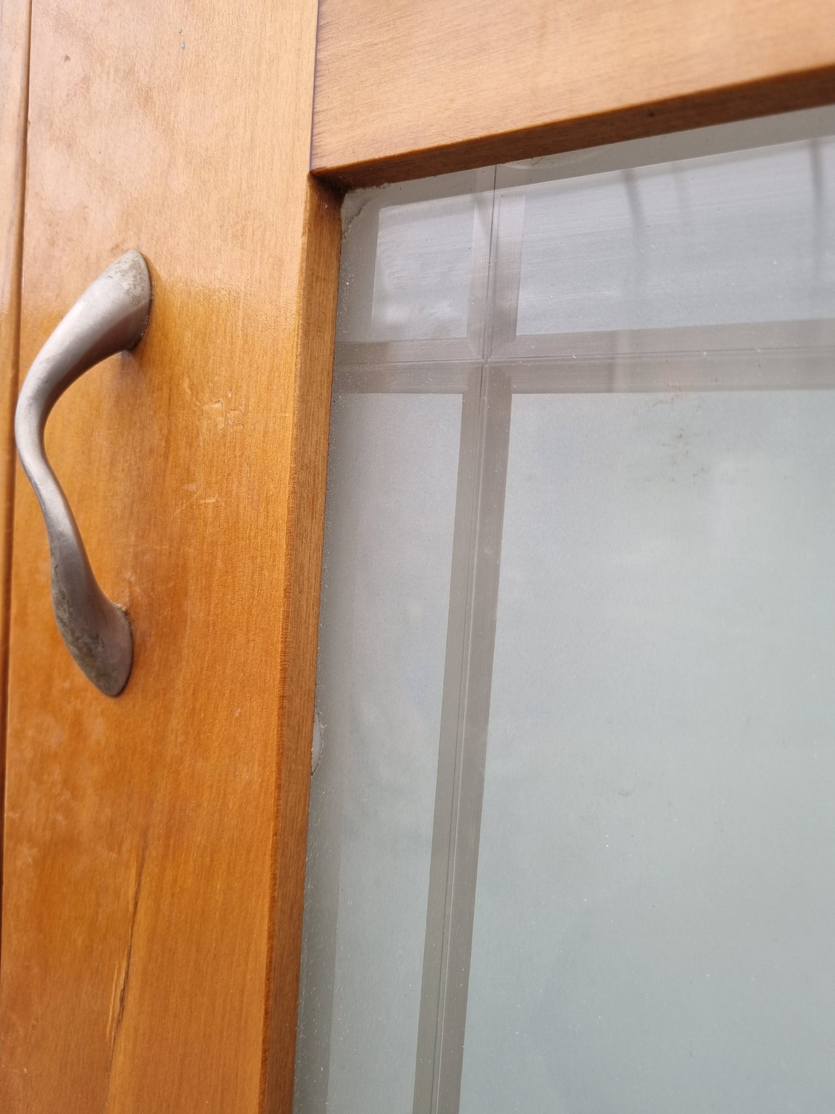 Wooden & Glass Cabinet Doors 890 W x 1240 H [#4761 SF] Joinery Recycle