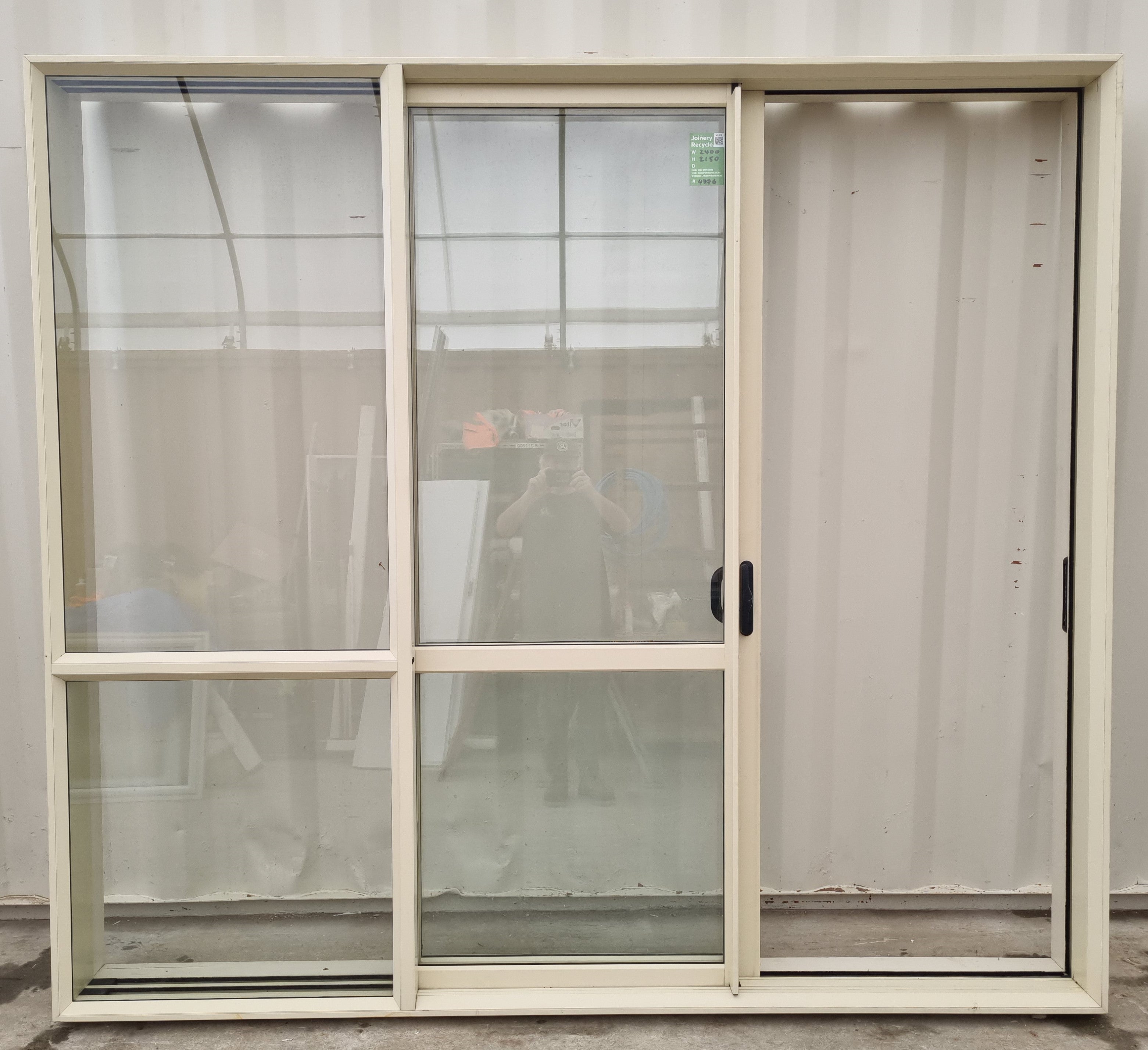 STACKER RANCH SLIDER - Cream / Offwhite  2400 W x  2150 H [#4776 SF] Joinery Recycle