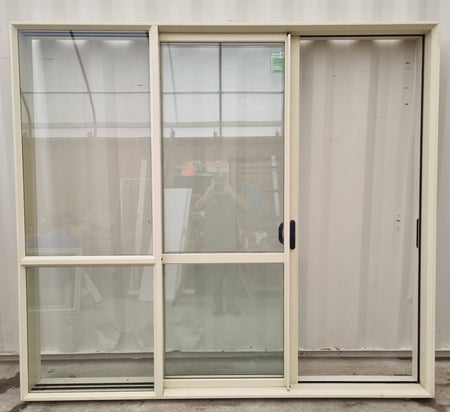 STACKER RANCH SLIDER - Cream / Offwhite  2400 W x  2150 H [#4776 SF] Joinery Recycle