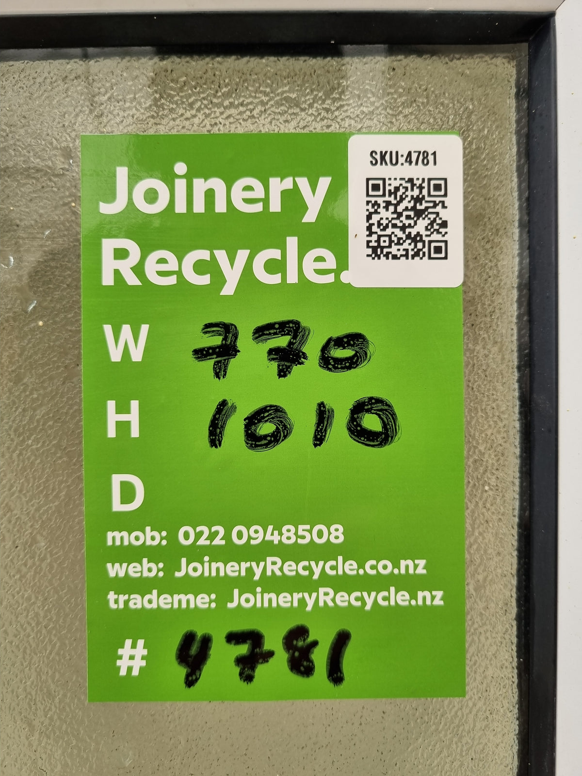 Aluminium BATHROOM Window White  770 W  x  1010 H  [#4781 SF] - Joinery Recycle