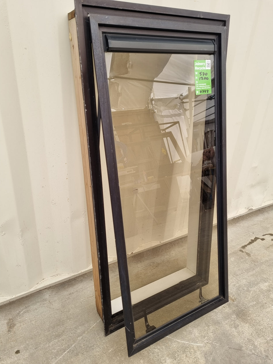 Aluminium Window With Air Vent - Brown 570 W  x 1200 H [#4788 SF]