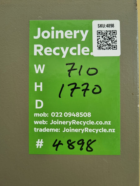 SHORT Interior Hollow Core Door   710 W  x  1770 H  [#4898 SF] Joinery Recycle