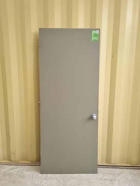 SHORT Interior Hollow Core Door   710 W  x  1770 H  [#4898 SF] Joinery Recycle
