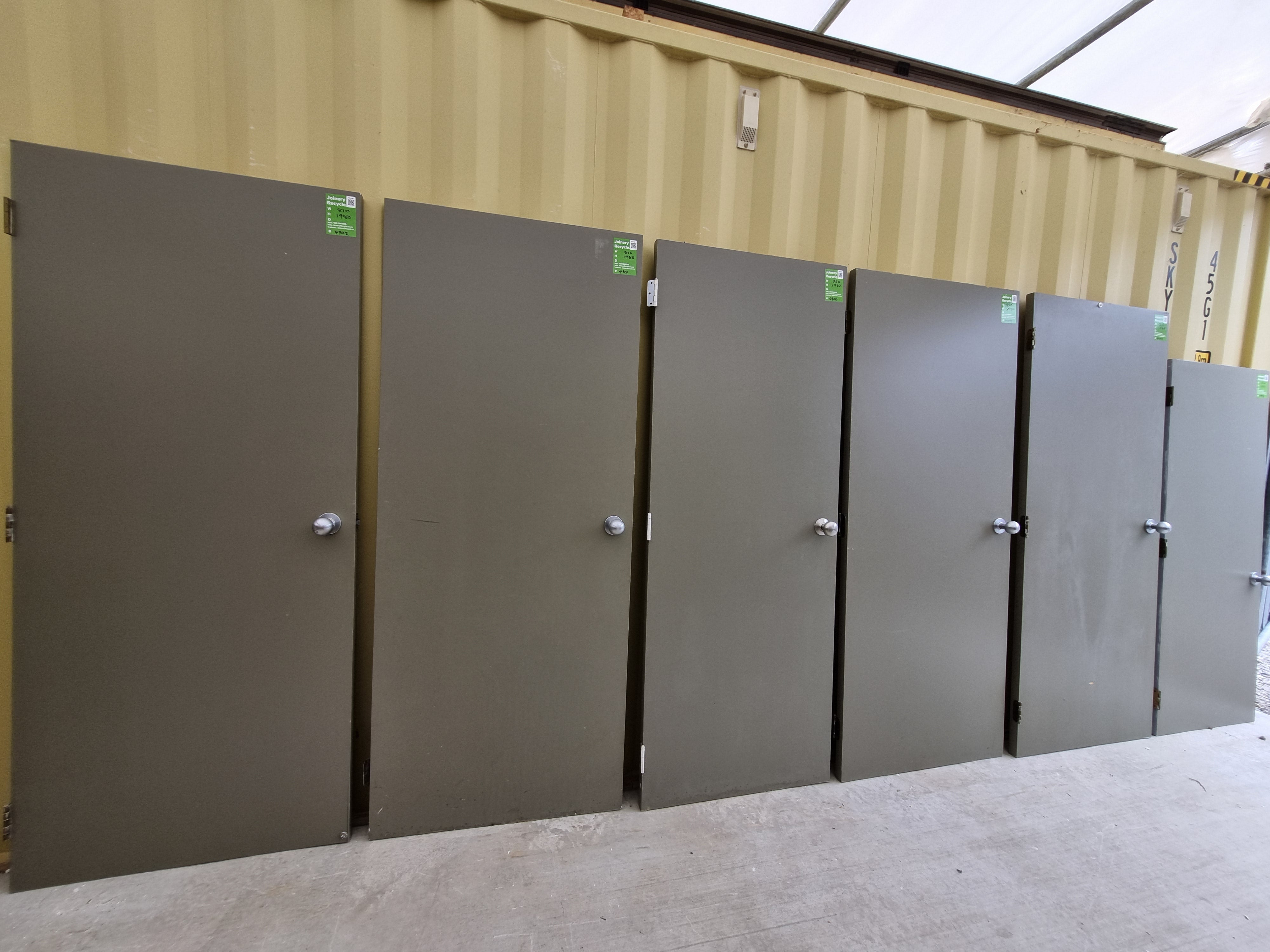 Internal Hollow Core Door  810  W  x  1980 H  [#4901 SF] Joinery Recycle