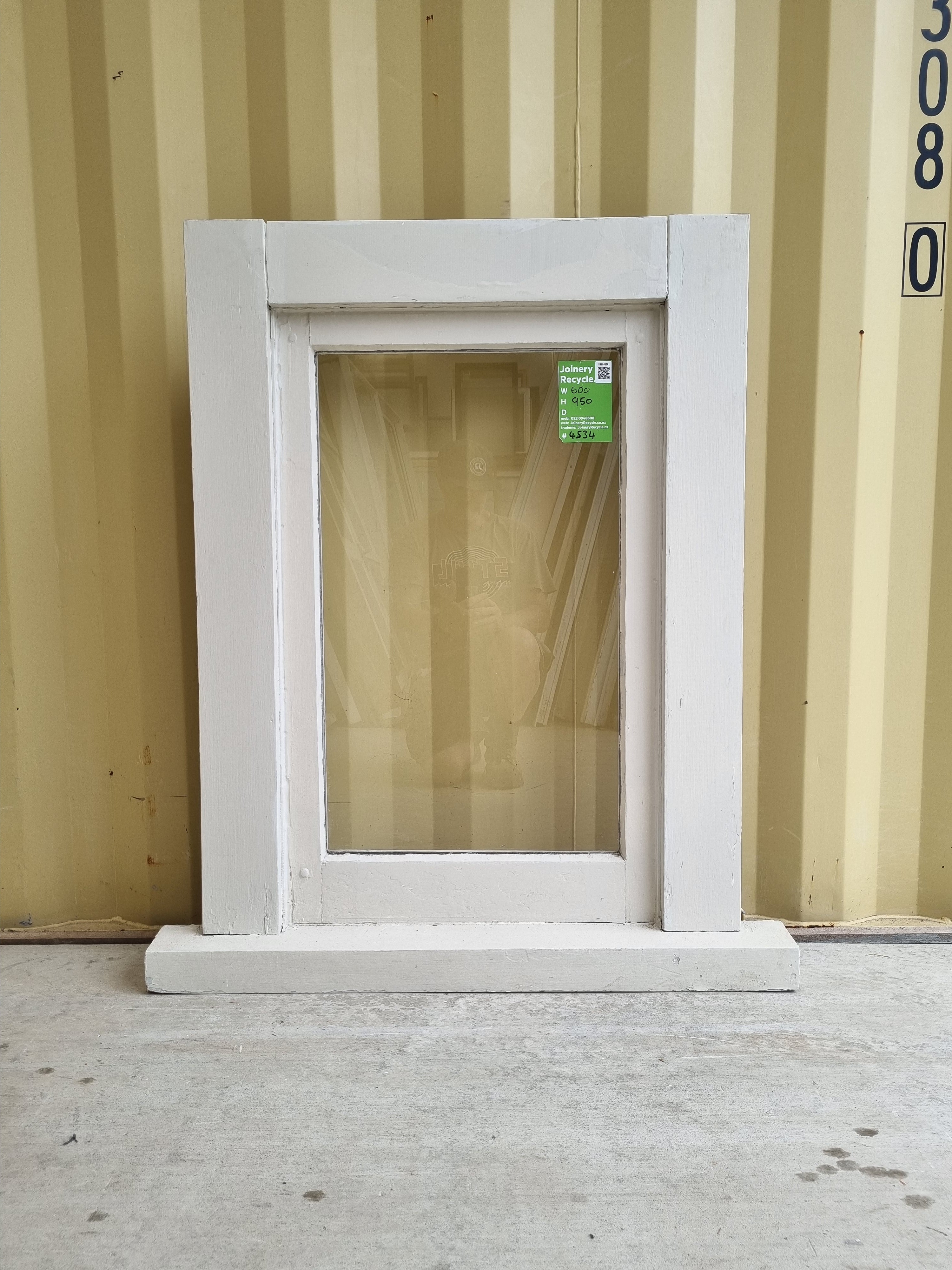 Wooden Window 600 W x 950 H [#4534] Joinery Recycle