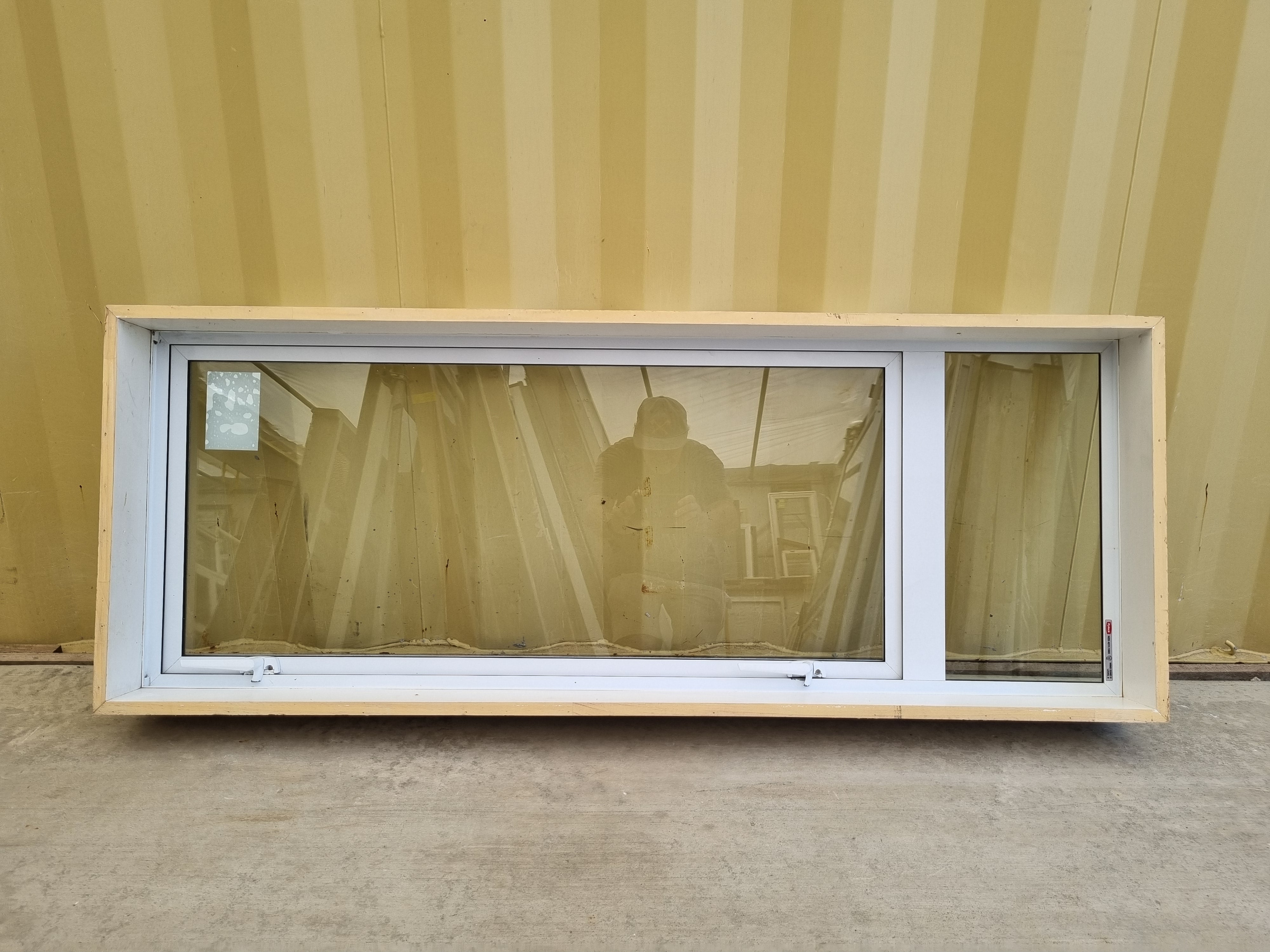 Aluminium Window White 1470 W  x 570 H [#5012] Joinery Recycle