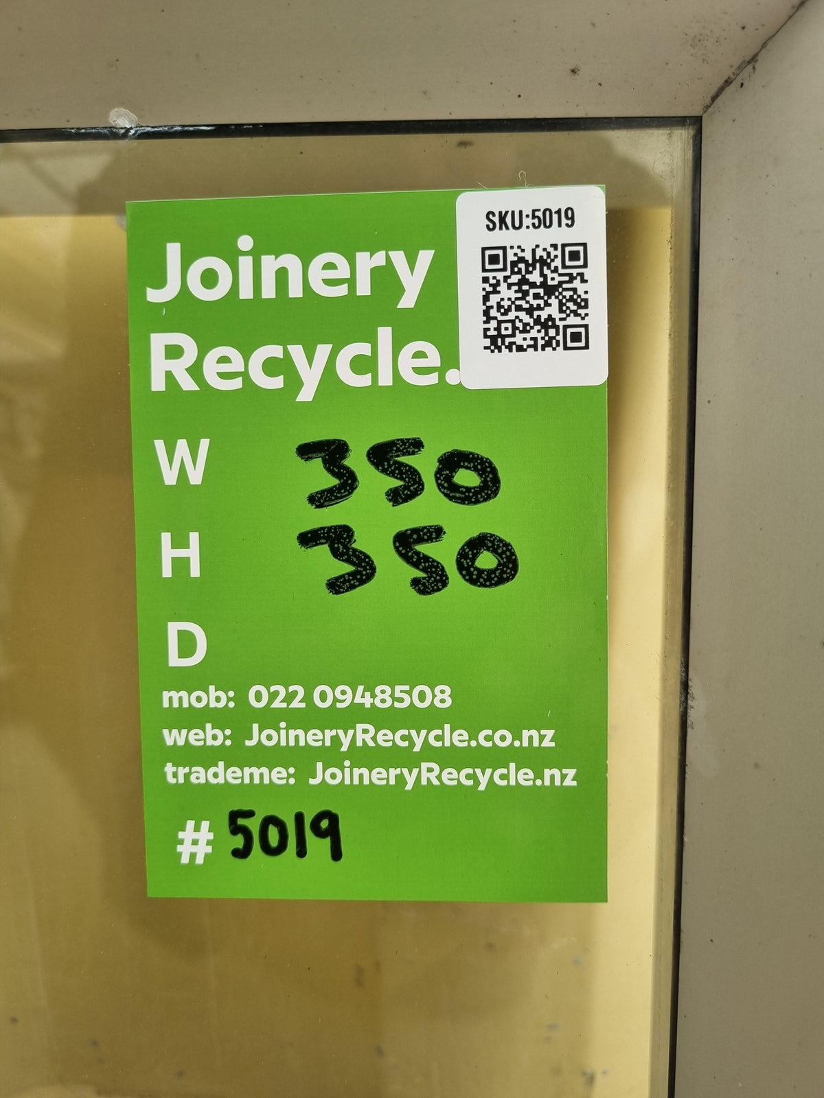Aluminium Window Silver  350 W  x 350 H [#5019] Joinery Recycle