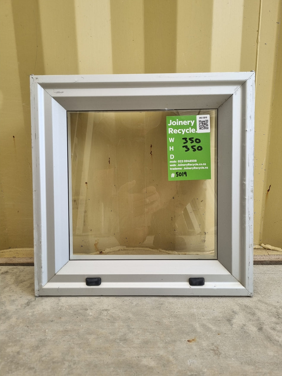 Aluminium Window Silver  350 W  x 350 H [#5019] Joinery Recycle