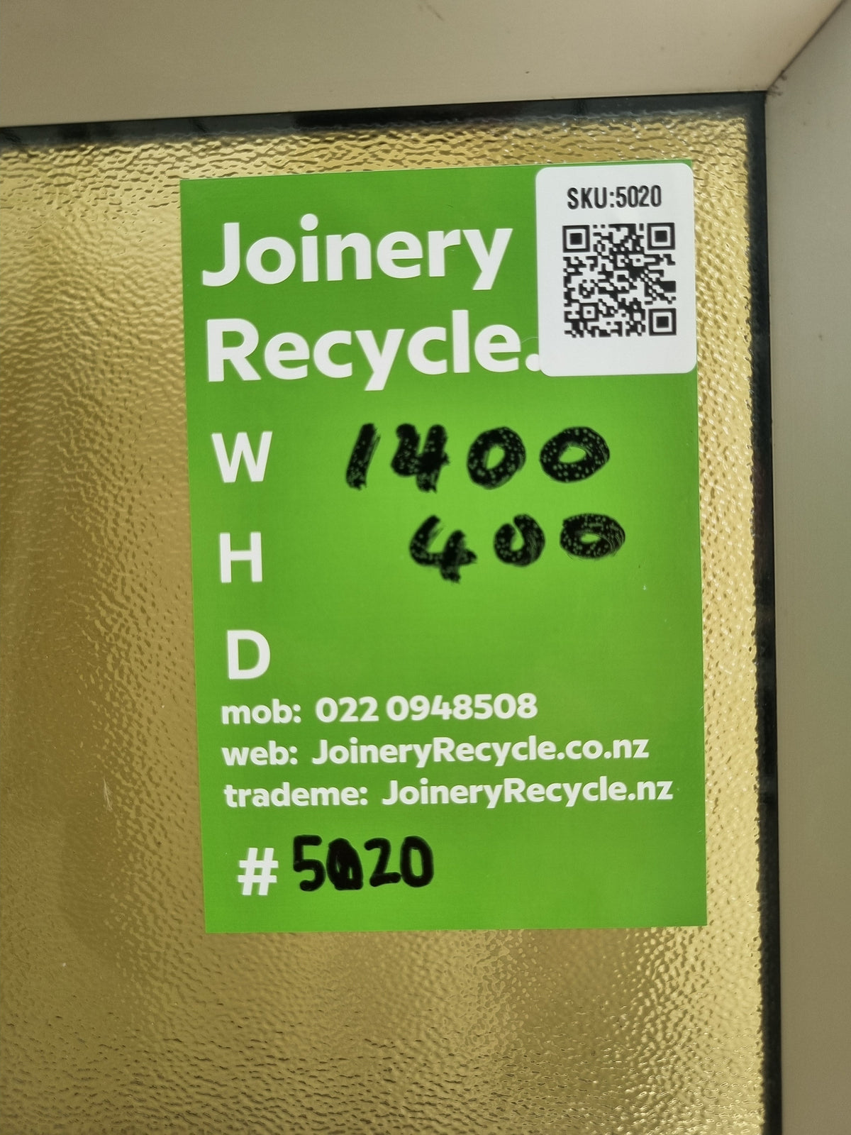 Aluminium Window Silver   1400 W  x 400 H [#5020] Joinery Recycle