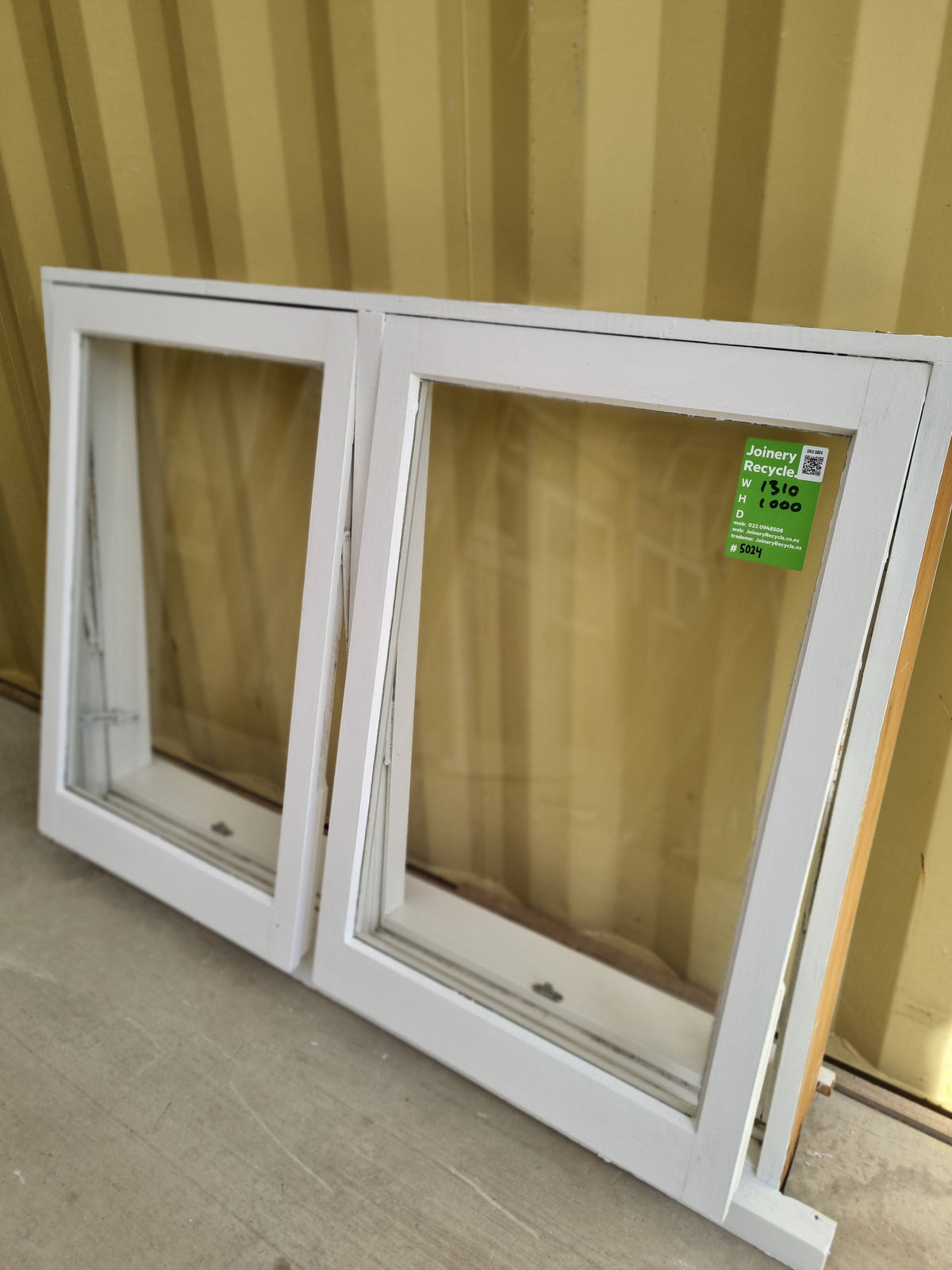Wooden Window 1310 W x 1000 H [#5024] Joinery Recycle