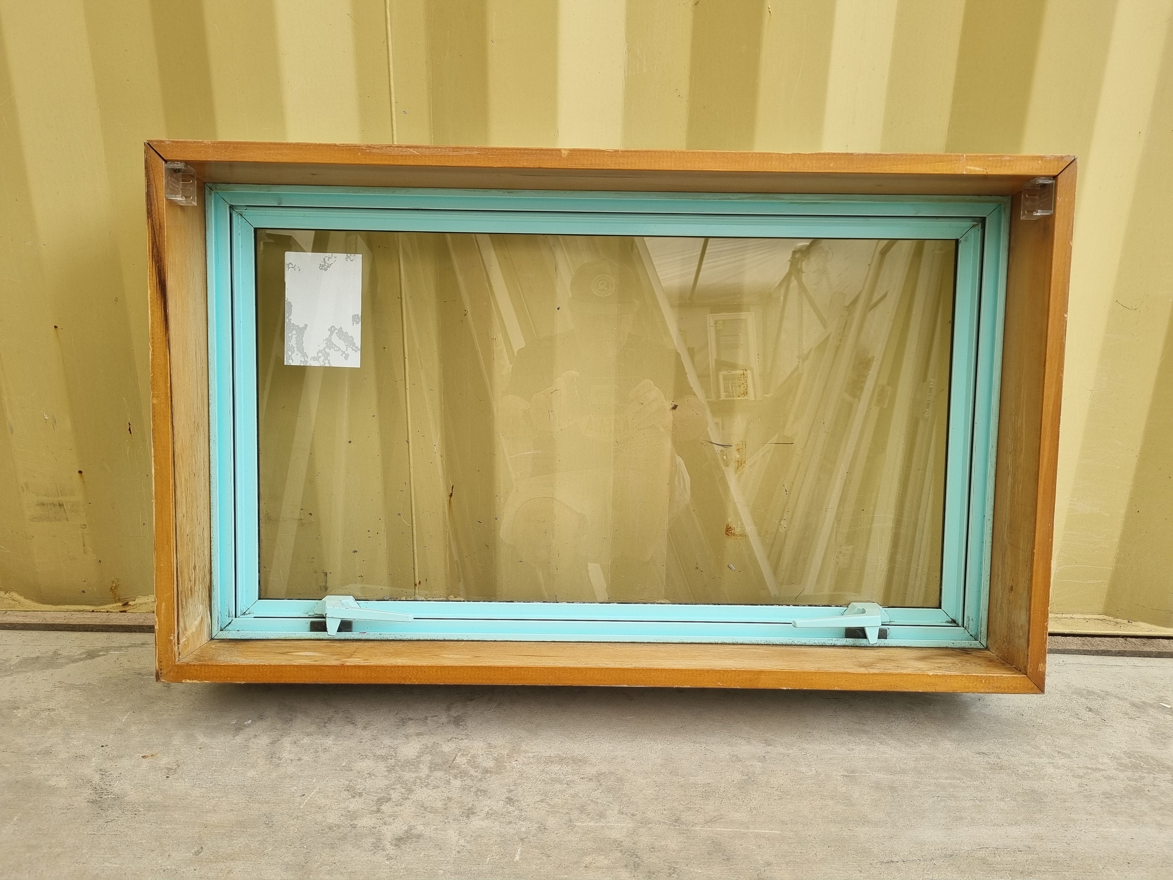 Aluminium Window Teal  840 W  x 500 H [#4995]