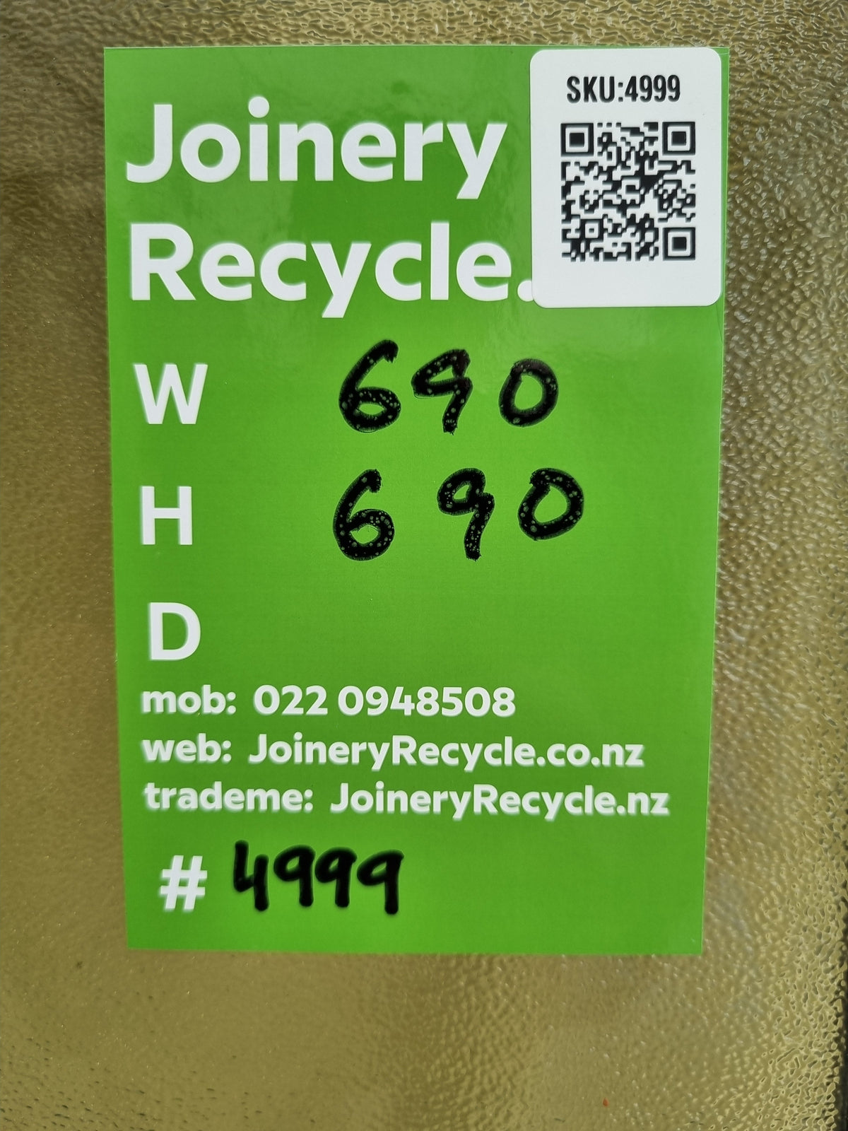 Aluminium Window White 690 W  x  690 H  [#4999] Joinery Recycle