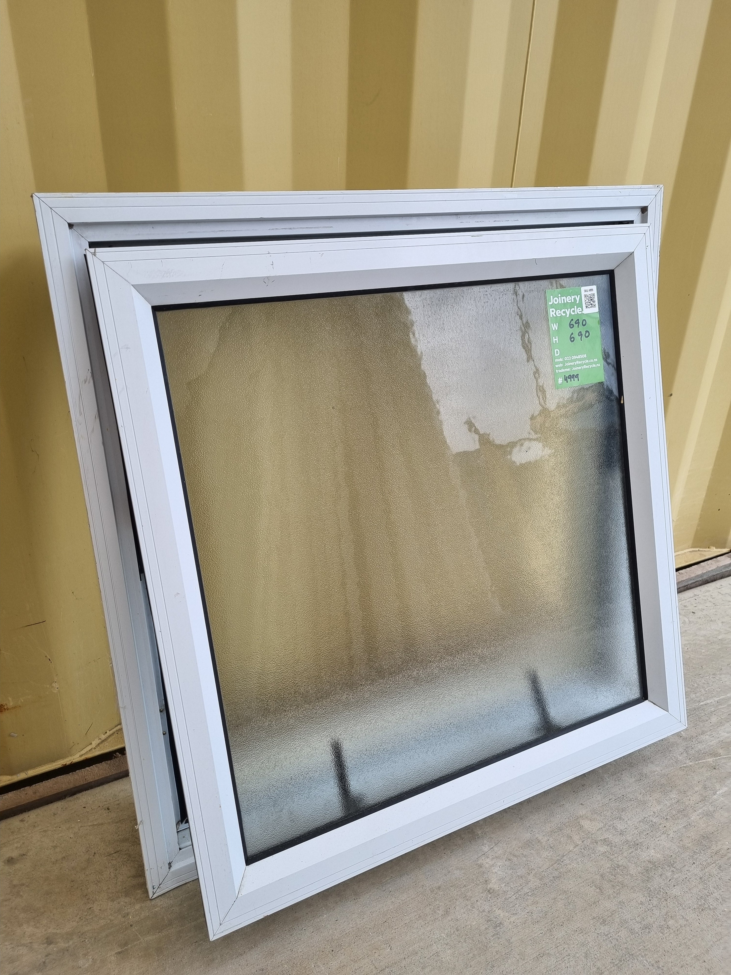 Aluminium Window White 690 W  x  690 H  [#4999] Joinery Recycle