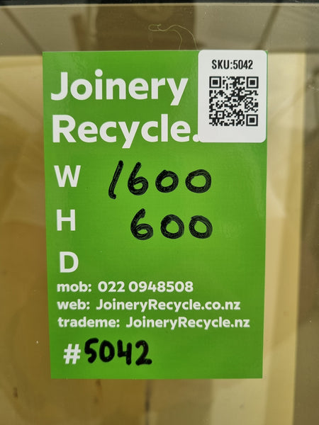 Colonial Aluminium Window White   1600 W  x 600  H  [#5042] Joinery Recycle