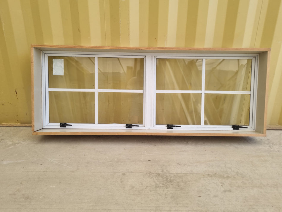 Colonial Aluminium Window White   1600 W  x 600  H  [#5042] Joinery Recycle