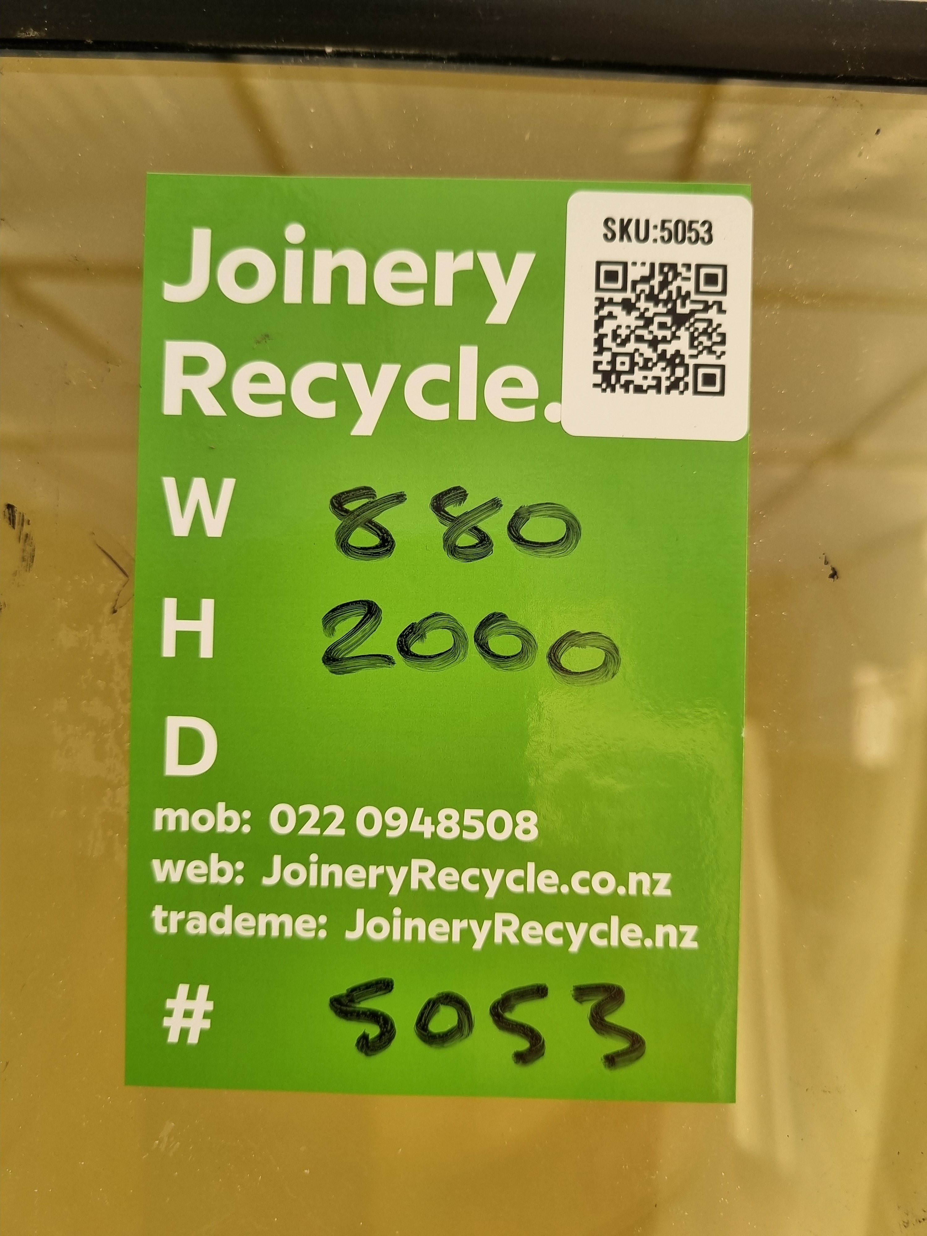 Aluminium & Glass Single Door 880 W x 2000 H  [#5053 SF] Joinery Recycle