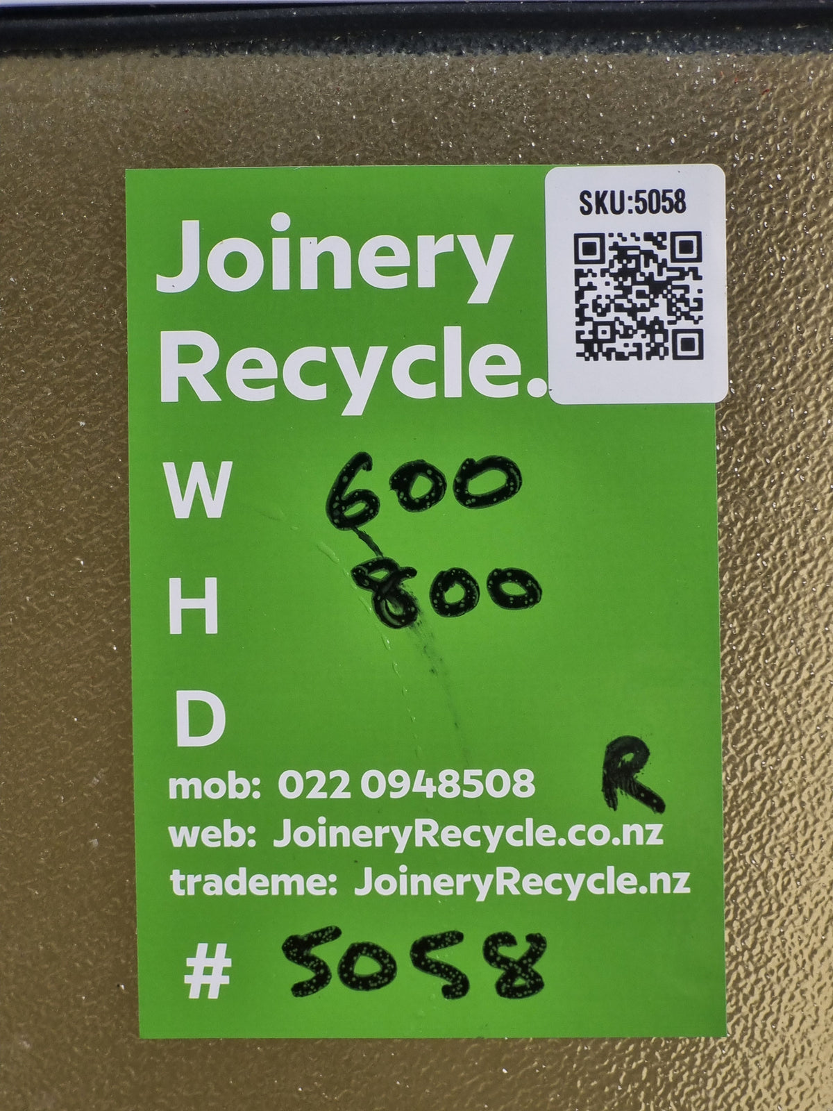 Aluminium Window White   600 W  x 800  H  [#5058 SF] Joinery Recycle