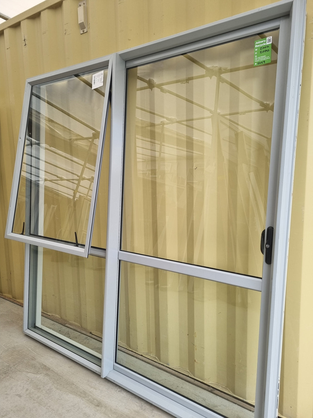 RANCH SLIDER Silver 2000  W x 2070 H [#5059 SF] Joinery Recycle