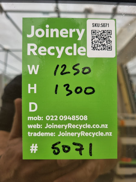Aluminium Window Silver  1250 W  x 1300 H  [#5071] Joinery Recycle