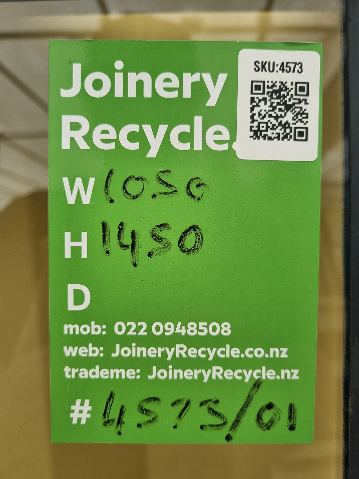 Aluminium Window White  1050 W  x  1450 H  [#4573/01 ] Joinery Recycle